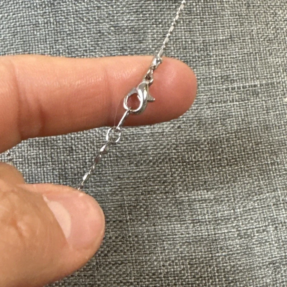 Round Amethyst Ribbon pendant necklace silver tone 19